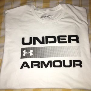 Never Worn Under Armour T-shirt Tags are off